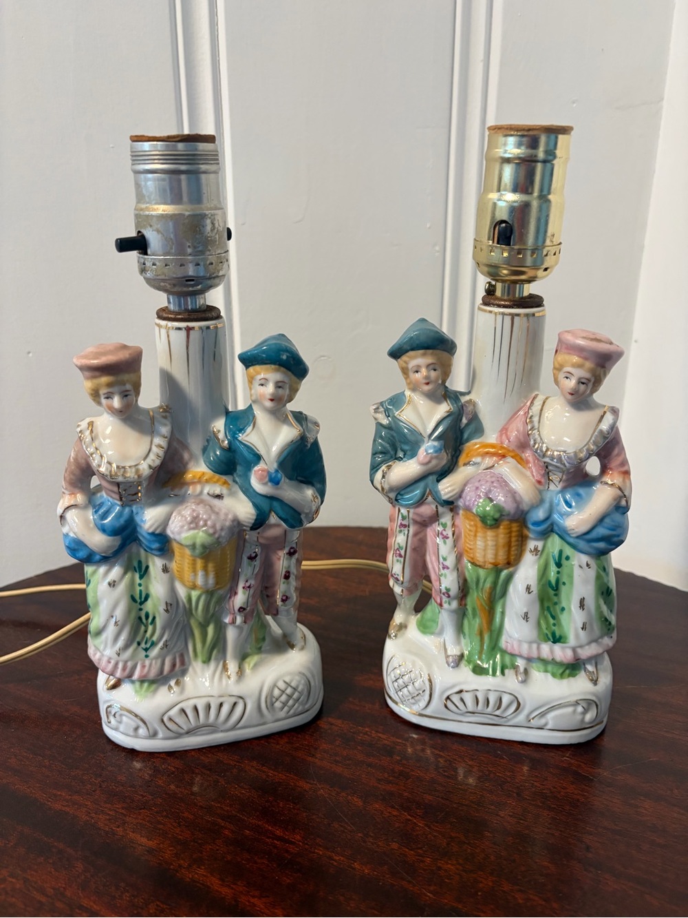 Vintage Made in Japan Porcelain Couple Table Lamps (2)